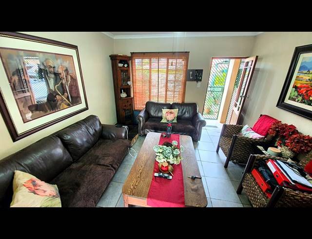 4 BEDROOM HOUSE FOR SALE IN HESTEAPARK